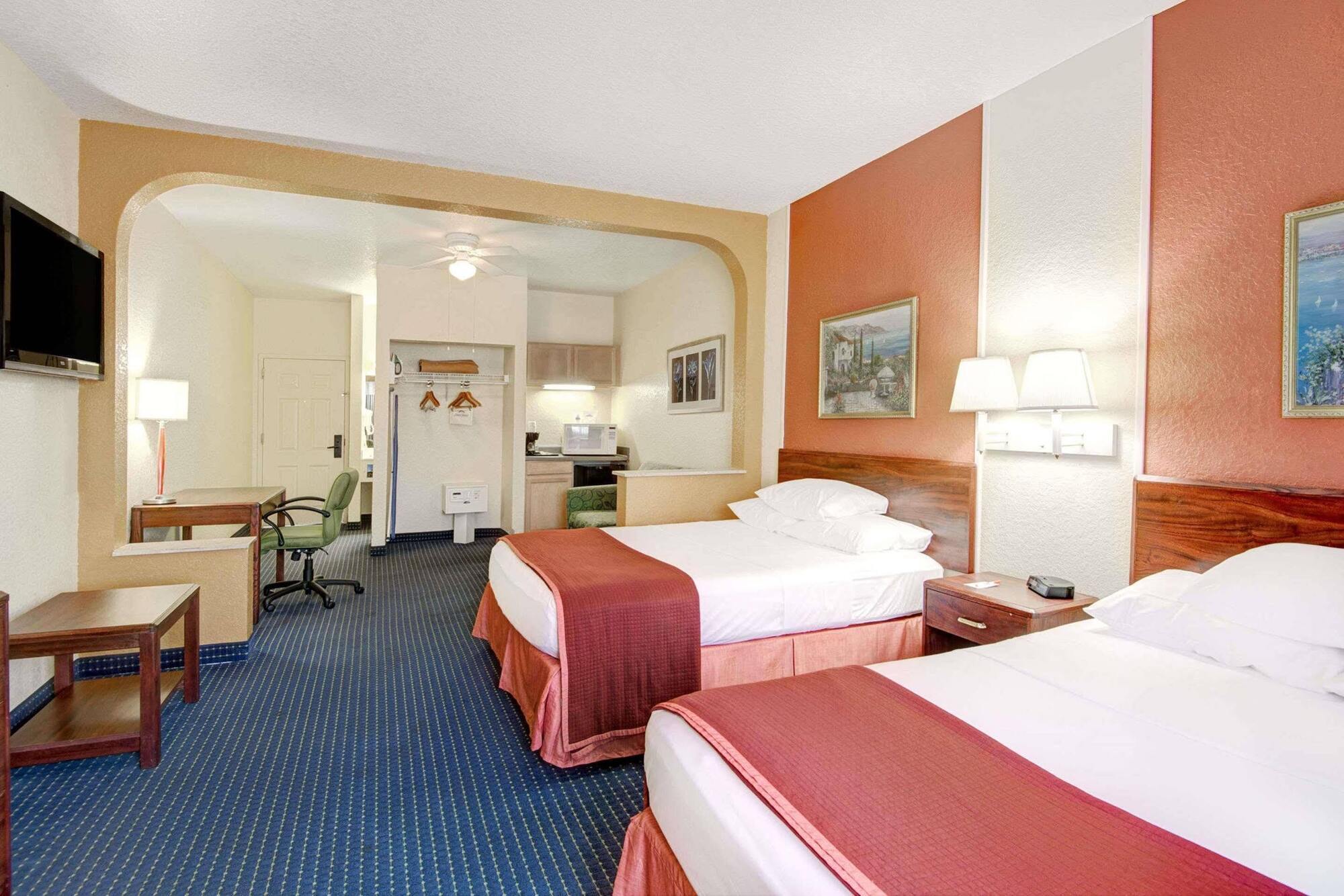 Howard Johnson By Wyndham San Antonio Hotel & Suites Exteriér fotografie